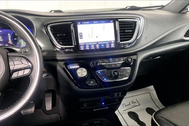 Used 2020 Chrysler Pacifica Limited For Sale in Olive Branch, MS