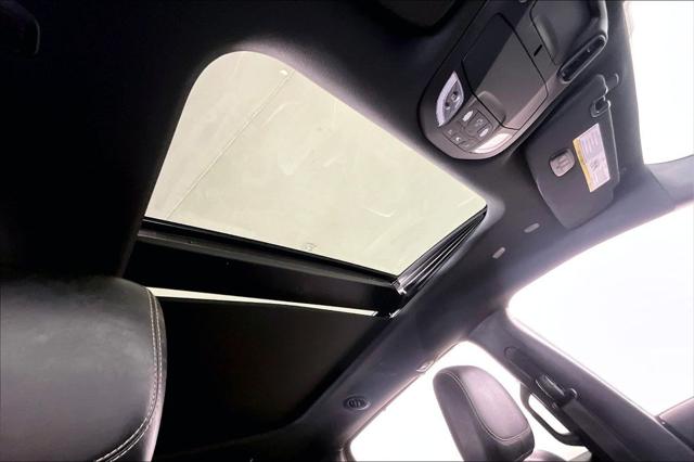Used 2020 Chrysler Pacifica Limited For Sale in Olive Branch, MS
