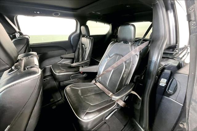 Used 2020 Chrysler Pacifica Limited For Sale in Olive Branch, MS