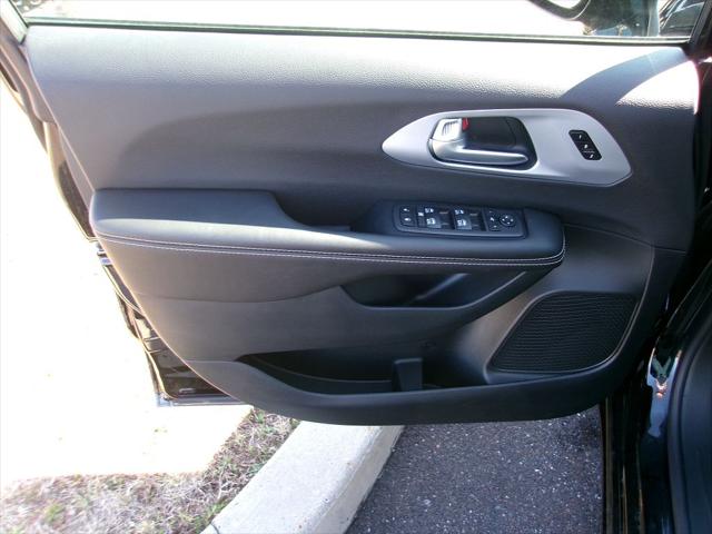 2026 Chrysler Pacifica Limited AWD