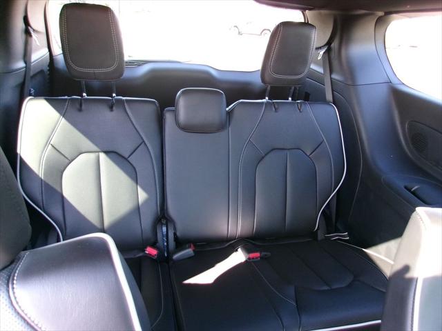 2026 Chrysler Pacifica Limited AWD