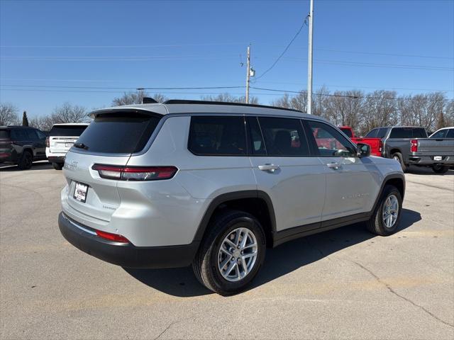 2026 Jeep Grand Cherokee L Laredo 4x4