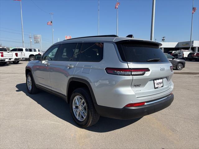 2026 Jeep Grand Cherokee L Laredo 4x4
