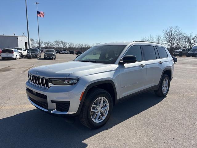 2026 Jeep Grand Cherokee L Laredo 4x4