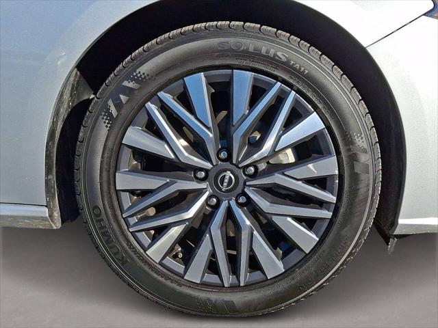 2024 Nissan Altima SV FWD