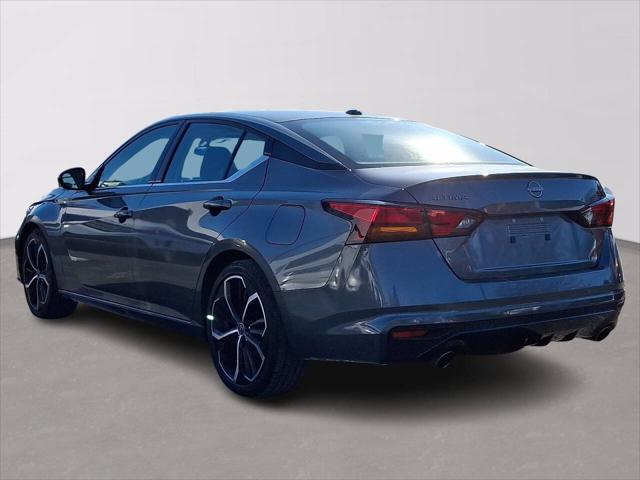2023 Nissan Altima SR FWD