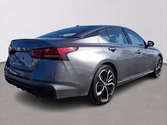 2023 Nissan Altima SR FWD