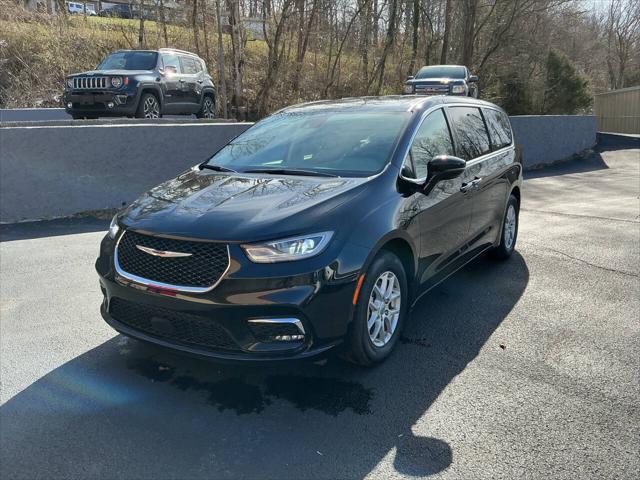 2024 Chrysler Pacifica Touring L for sale in LaFollette, TN