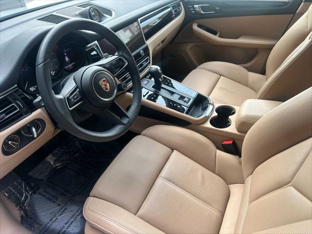 2025 Porsche Macan S