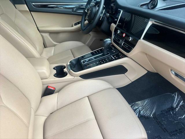 2025 Porsche Macan S