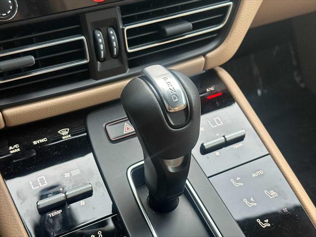 2025 Porsche Macan S