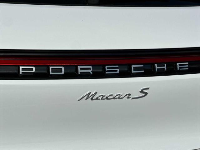 2025 Porsche Macan S