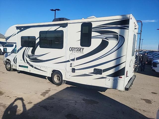2019 Ford E-450 Cutaway Base