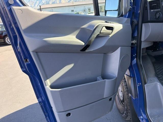 2015 Mercedes-Benz Sprinter 2500 Normal Roof