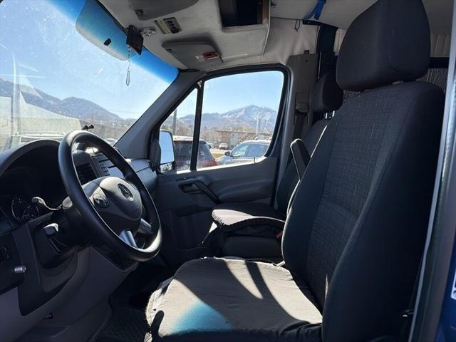 2015 Mercedes-Benz Sprinter 2500 Normal Roof