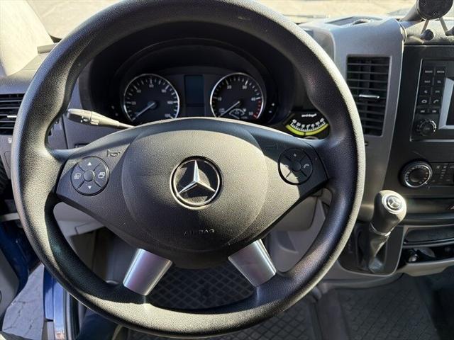 2015 Mercedes-Benz Sprinter 2500 Normal Roof
