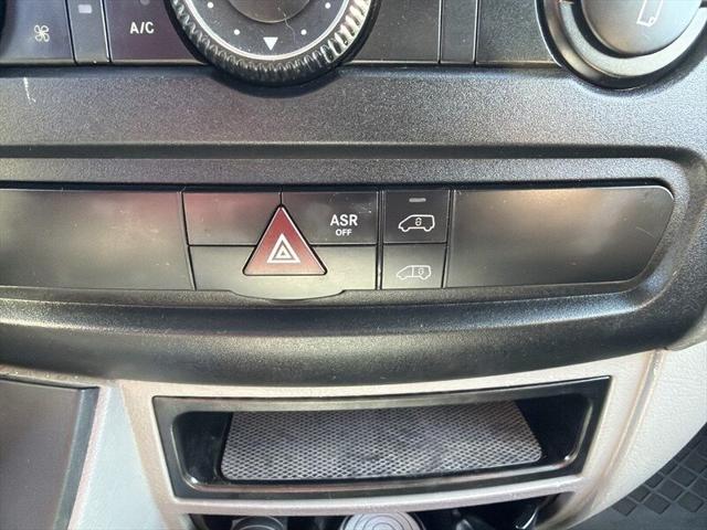 2015 Mercedes-Benz Sprinter 2500 Normal Roof