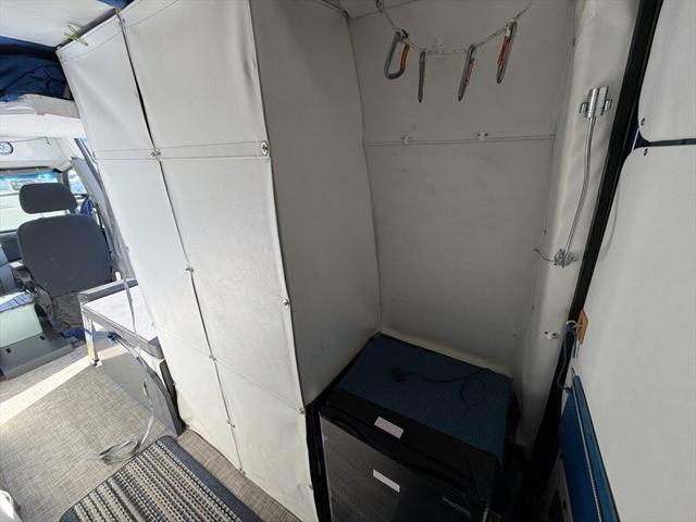 2015 Mercedes-Benz Sprinter 2500 Normal Roof