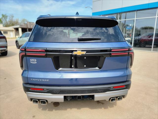 2026 Chevrolet Traverse FWD LT