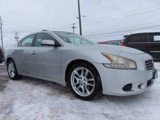 2011 Nissan Maxima 3.5 SV for sale in Wickliffe, OH