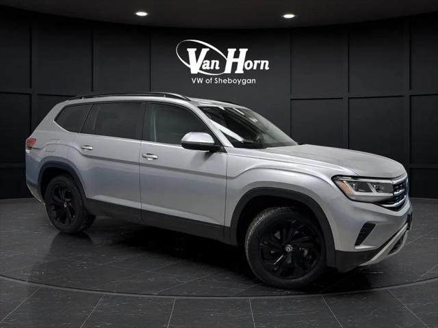 2022 Volkswagen Atlas 3.6L V6 SE w/Technology for sale in Sheboygan, WI