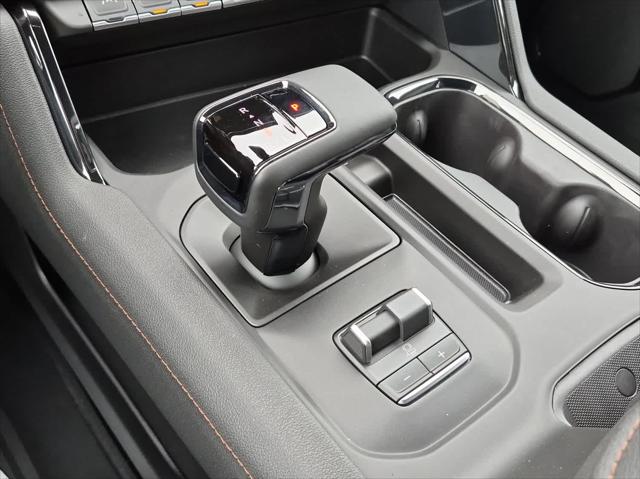 2026 GMC Sierra 1500 Crew Cab, Short Bed, AT4, 4WD