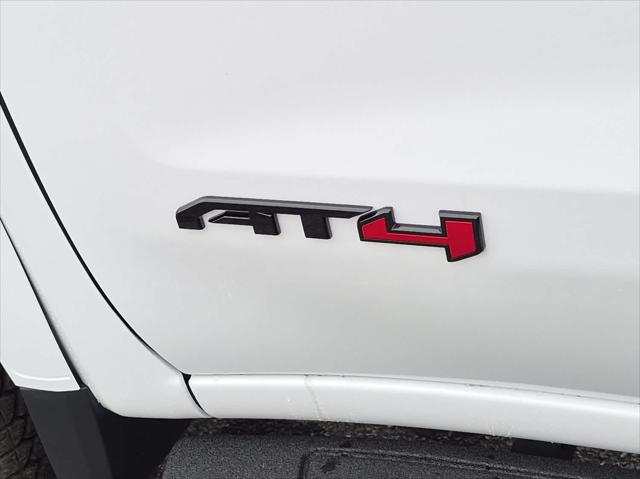 2026 GMC Sierra 1500 Crew Cab, Short Bed, AT4, 4WD