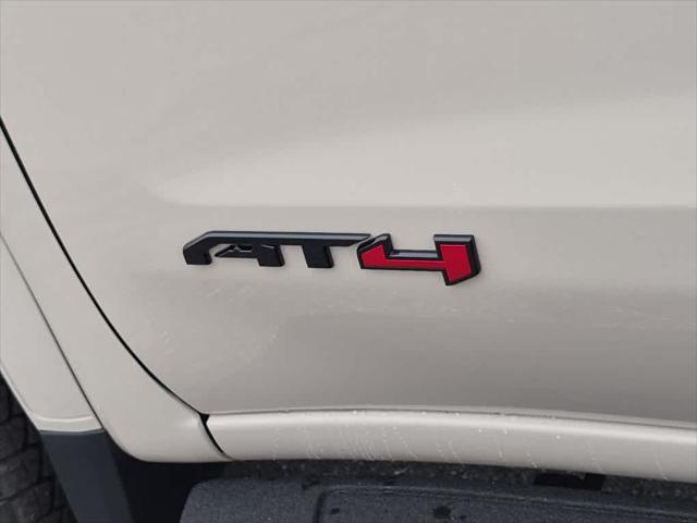 2026 GMC Sierra 1500 Crew Cab, Short Bed, AT4, 4WD