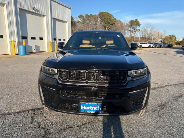 2026 Jeep Grand Cherokee Summit 4x4