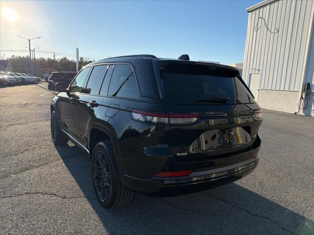 2026 Jeep Grand Cherokee Summit 4x4