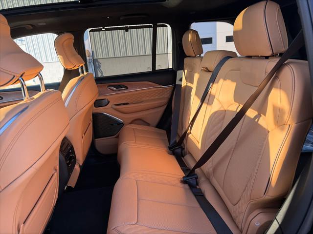 2026 Jeep Grand Cherokee Summit 4x4