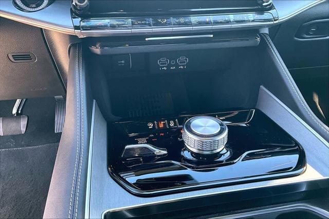 2026 Jeep Grand Wagoneer Limited Altitude 4x4