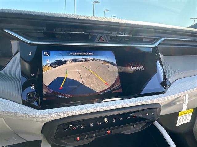 2026 Jeep Cherokee Laredo 4x4