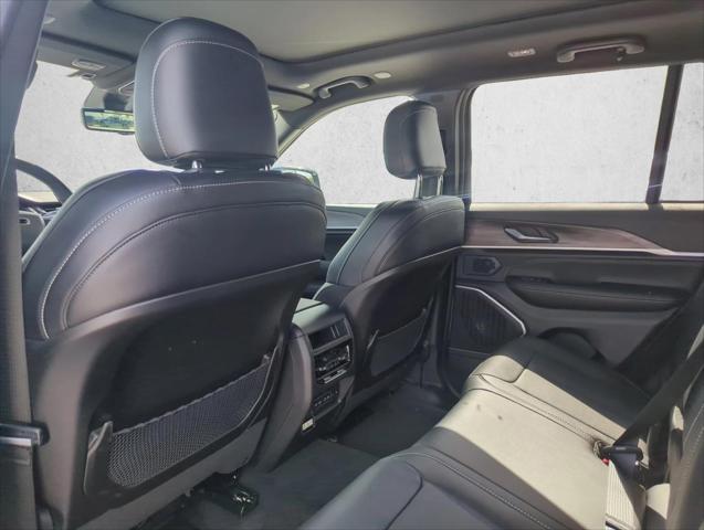 2026 Jeep Grand Cherokee Limited Reserve