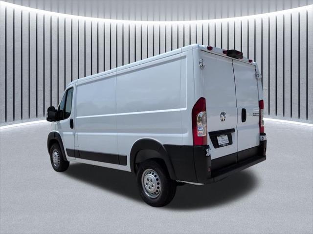 2026 Ram ProMaster Cargo Van Tradesman Low Roof 136 WB w/Pass Seat