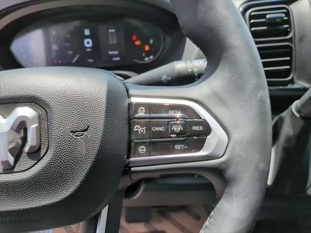 2026 Ram ProMaster Cargo Van Tradesman Low Roof 136 WB w/Pass Seat