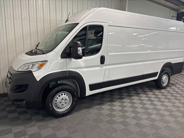 2026 Ram ProMaster Cargo Van Tradesman High Roof 159" WB EXT w/Pass Seat