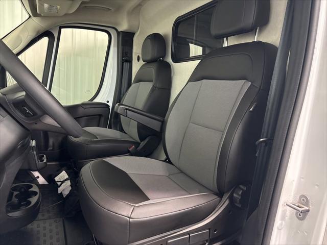 2026 Ram ProMaster Cargo Van Tradesman High Roof 159" WB EXT w/Pass Seat