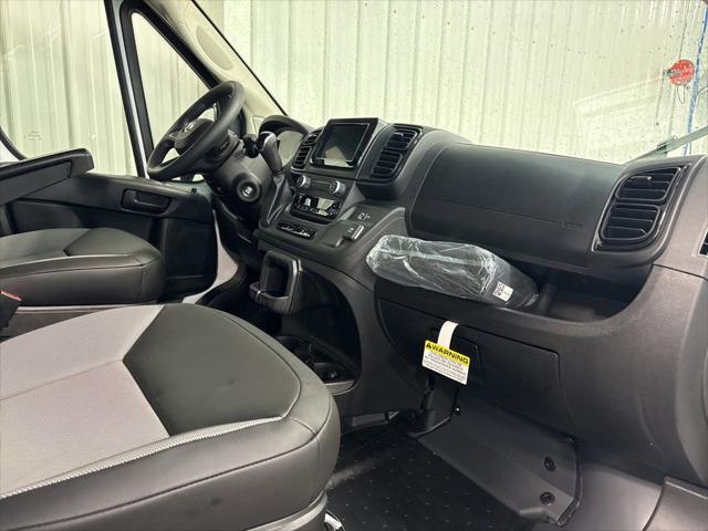 2026 Ram ProMaster Cargo Van Tradesman High Roof 159" WB EXT w/Pass Seat