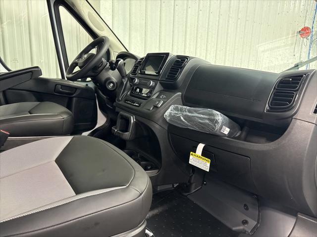 2026 Ram ProMaster Cargo Van Tradesman High Roof 159 WB EXT w/Pass Seat