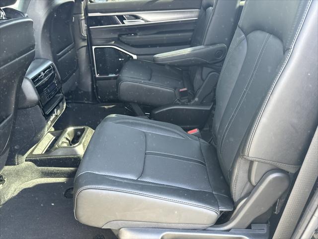 2026 Jeep Grand Wagoneer Limited Altitude 4x4