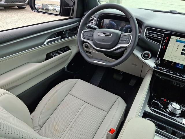 2026 Jeep Grand Wagoneer Limited Altitude 4x4
