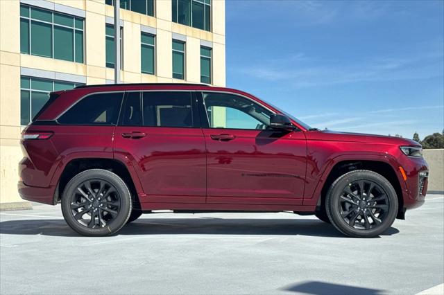 2026 Jeep Grand Cherokee GRAND CHEROKEE LIMITED RESERVE 4X4