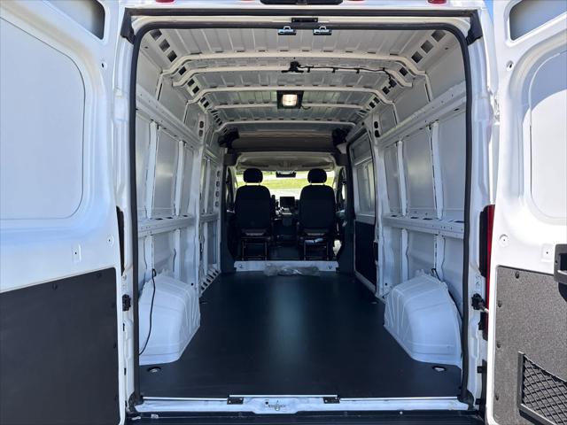 2026 Ram ProMaster Cargo Van Tradesman High Roof 159" WB w/Pass Seat