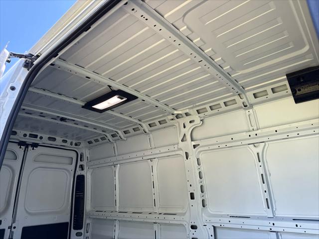 2026 Ram ProMaster Cargo Van Tradesman High Roof 159" WB w/Pass Seat
