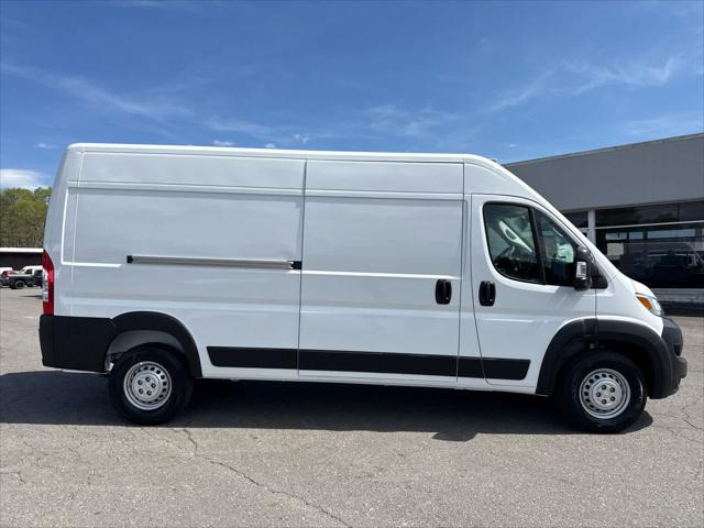 2026 Ram ProMaster Cargo Van Tradesman High Roof 159" WB w/Pass Seat
