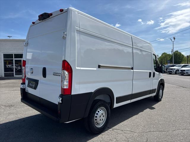 2026 Ram ProMaster Cargo Van Tradesman High Roof 159" WB w/Pass Seat