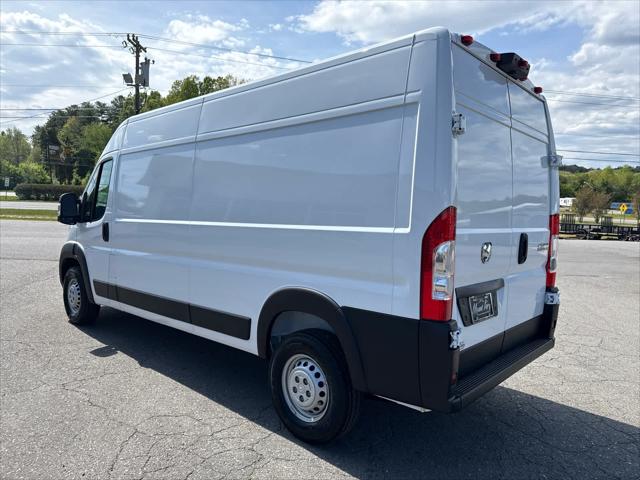 2026 Ram ProMaster Cargo Van Tradesman High Roof 159" WB w/Pass Seat