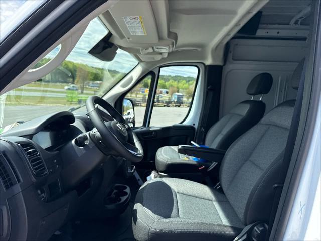 2026 Ram ProMaster Cargo Van Tradesman High Roof 159" WB w/Pass Seat