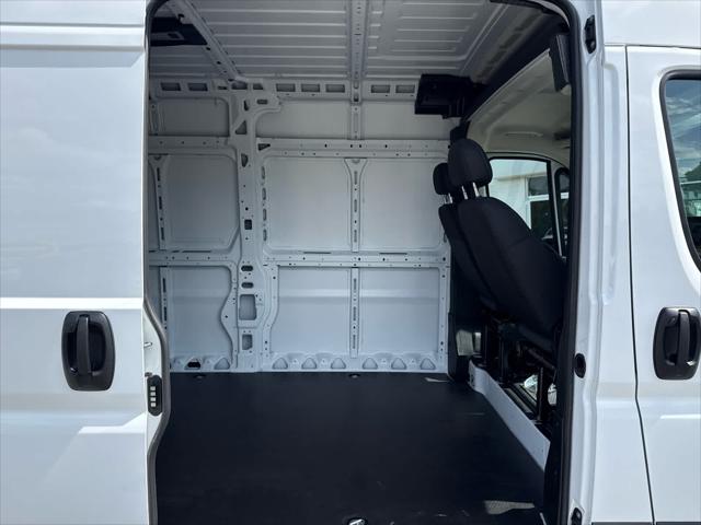2026 Ram ProMaster Cargo Van Tradesman High Roof 159" WB w/Pass Seat